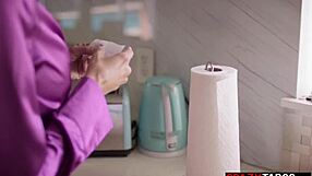 Reagan Foxx seduces ex-husband with her stunning ass