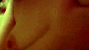 Cowgirl Amateur Rider Delivers Wild Boobs Action in Homemade Fun