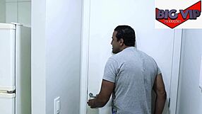 Victoria Dias și Tony Tigrao se alătură orgiei mele de casă cu Big Bambu și Amaya Takayo. Distracție dublă penetrare!