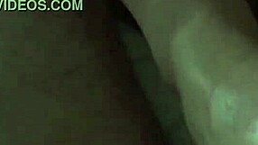 girlfriend giving footjob with toes and cumshot