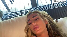 Model Czech Daisy Lee