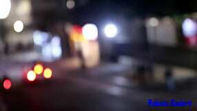 가면 쓴 마누라 잡고 남편 모르게 맛있게 박아