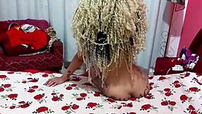 Novinha Blows Boyfriend's Friend Silently Next Door!