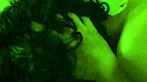 desiree akhavan and maxine peake share bisexual lesbian scene.