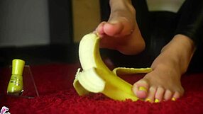 Jelisa Rose indulges in a banana footjob adventure