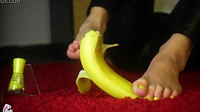 Jelisa Rose indulges in a banana footjob adventure