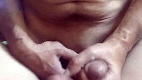 Melissa from Izmir Meets a New Older Man