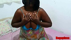 Negapluss SHOWS OFF her sexy body in a solo display