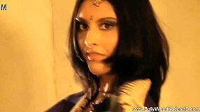 Revealing Desires Of The Far East