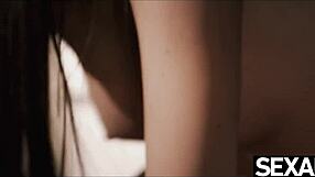 สาวน้ำตาลขี่ควยเพื่อเซ็กซ์สุดเมามันส์