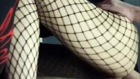 Latina sister-in-law convinced to fuck, showing off her amazing ass in homemade fetish video