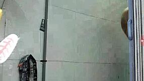 this gay guy puts on a hot show for you