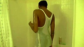 Sweetcandi4u chats on webcam