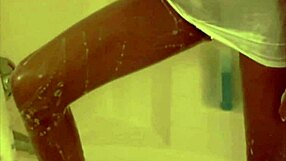 Sweetcandi4u chats on webcam