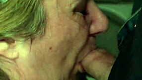 Esclave F HUMILIÉE dans les WC en Soumission BDSM le 30 Août 2020