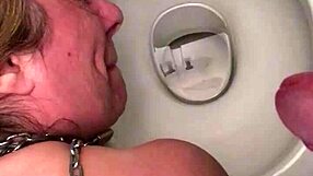 Esclave F HUMILIÉE dans les WC en Soumission BDSM le 30 Août 2020