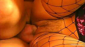 Avy Scott's Curvy Body In Lingerie Gets Satisfied!