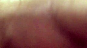 Indian cock spitting in High Definition video