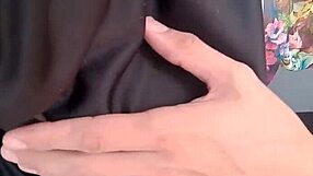 تمصها لي مع لعب شرجي قوي الليلة دي