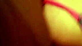 Watch this mature milf handle a monster black cock roughly?