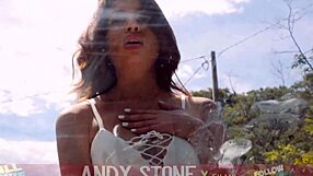 i carwash employee wash my car with her squirt on top of the windshield