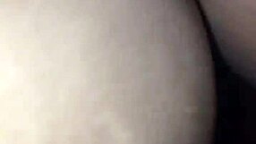 Watch me cum in the brunette's ass