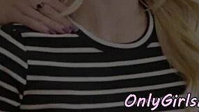 Dyke Teacher Pussylicked by Seductive Babe