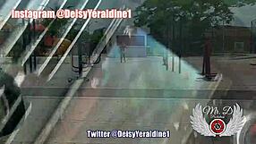 거리 공공 노출 큰 엉덩이 건설 노동자 앞 관음 야외 쾌감