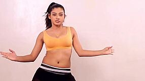 Bikini babes shake it like shimmy in dance video