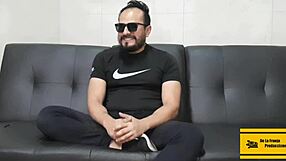 Chatting with don lobo in a mexican backstage casting interview