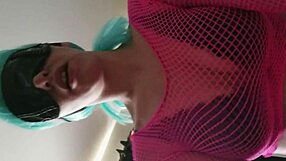 Girlfriend Sucks Cock on Knees in Homemade Mirror Scene