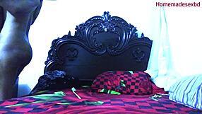 The College Student Secretly Has An Affair With Her Attractive Teacher