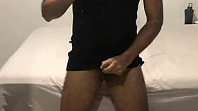 i love drinking cum straight from the source in gay solo