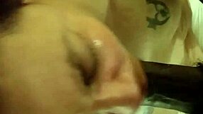 hey, watch this sloppy gag action unfold