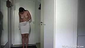 mypantyhosegirl in bra and pantyhose