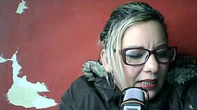 Quase comi minha i ma - a gosrdinha gostosa da faculdade - email lolacontosehistoria gmail com