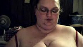 Fat BBW girlfriend exposes hairy beaver on web chat.