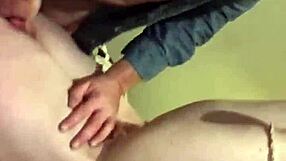 Stranger films girlfriend squirting at outdoor party