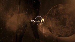 Venusss and Lolah Vibe Share Oral Orgasm in Hotel Room