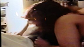 mexicana vanesa shows off her curves in amateur scene