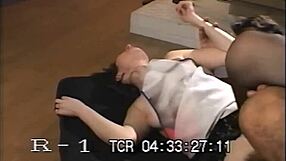 Prelepa japanska hentai žena u vrućem seksu