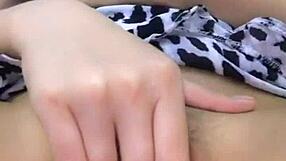 Vietnamese girl masturbates in part four