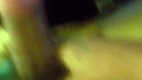 amateur slut sucks cock deep and sexy 😘