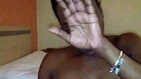 Ebony wife cheats with messy facial