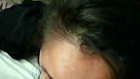 GF of a amateur gets naked and makes her boyfriend happy by giving deepthroat