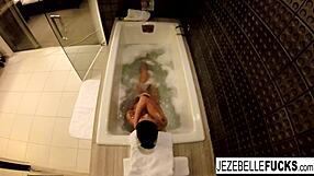 Sexy Jezebelle Bond Films Herself Taking A Bath