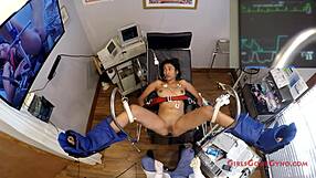 Jag är miss mars, förnedrad i gynekologundersökningen av doktor tampa.