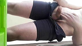 Athletic Latina Bodybuilder Shows How To Masturbate Muscular Cock Properly