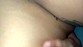 Unfaithful Latina Offers Her Rich Buttocks Seductively