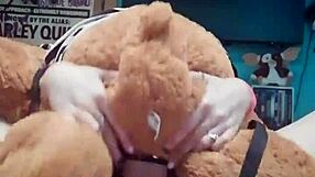 ¿TE GUSTARÍA SER MI OSITO DE PELUCHE?